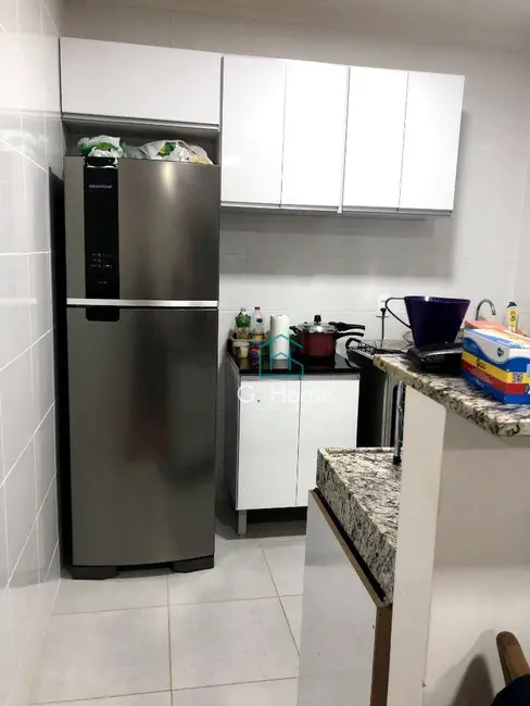 Apartamento com 2 quartos à venda, 46m2 em Colinas, Londrina - PR - imagem 6 Foto 6 de Apartamento com 2 quartos à venda, 46m2 em Colinas, Londrina - PR