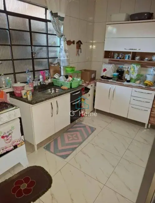 Foto 6 de Sobrado com 3 quartos à venda, 128m2 em Leste Oeste, Londrina - PR