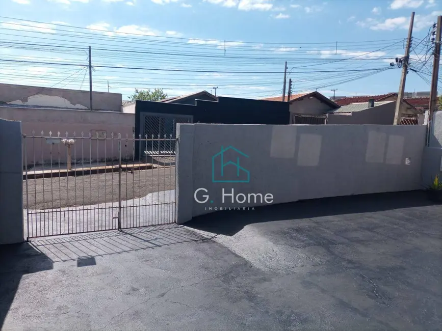 Foto 4 de Casa com 3 quartos à venda, 200m2 em Parigot de Souza 2, Londrina - PR