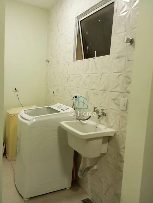 Casa de Condomínio com 3 quartos à venda, 150m2 em Heimtal, Londrina - PR - imagem 8 Foto 8 de Casa de Condomínio com 3 quartos à venda, 150m2 em Heimtal, Londrina - PR