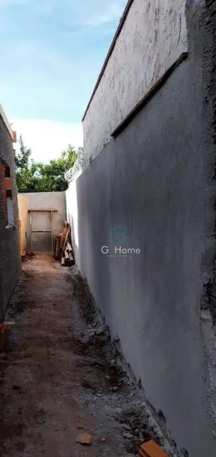 Casa com 2 quartos à venda, 125m2 em Jardim da Urca, Londrina - PR - imagem 3 Foto 3 de Casa com 2 quartos à venda, 125m2 em Jardim da Urca, Londrina - PR