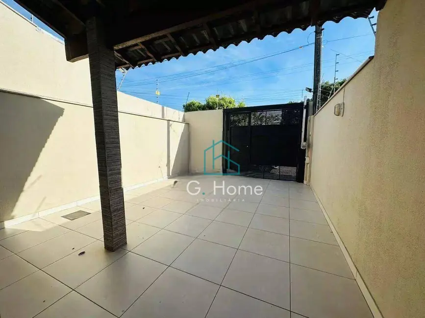 Foto 3 de Casa com 2 quartos à venda, 125m2 em Conjunto Habitacional Alexandre Urbanas, Londrina - PR