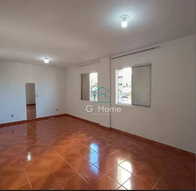 Foto 2 de Kitnet com 1 quarto para alugar, 55m2 em Centro, Londrina - PR