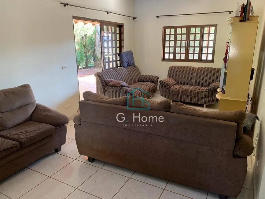 Chácara com 2 quartos à venda, 3000m2 em Londrina - PR - imagem 2 Foto 2 de Chácara com 2 quartos à venda, 3000m2 em Londrina - PR
