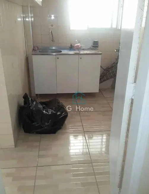 Apartamento com 2 quartos à venda, 40m2 em Centro, Londrina - PR - imagem 3 Foto 3 de Apartamento com 2 quartos à venda, 40m2 em Centro, Londrina - PR
