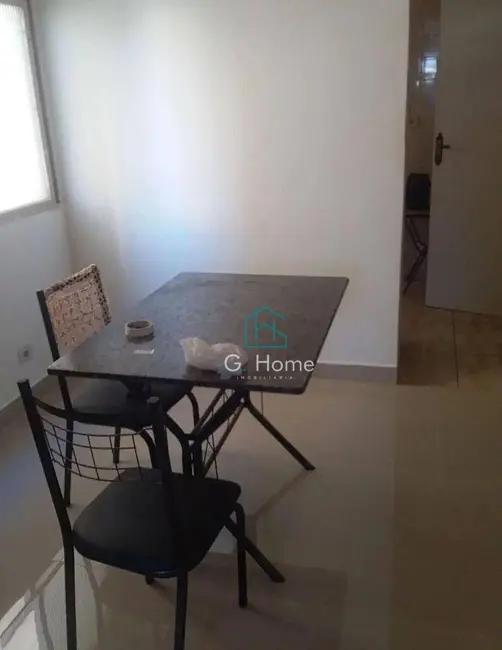 Foto 2 de Apartamento com 2 quartos à venda, 40m2 em Centro, Londrina - PR