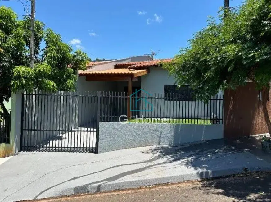 Foto 2 de Casa com 3 quartos à venda, 126m2 em Jardim Palmas, Londrina - PR