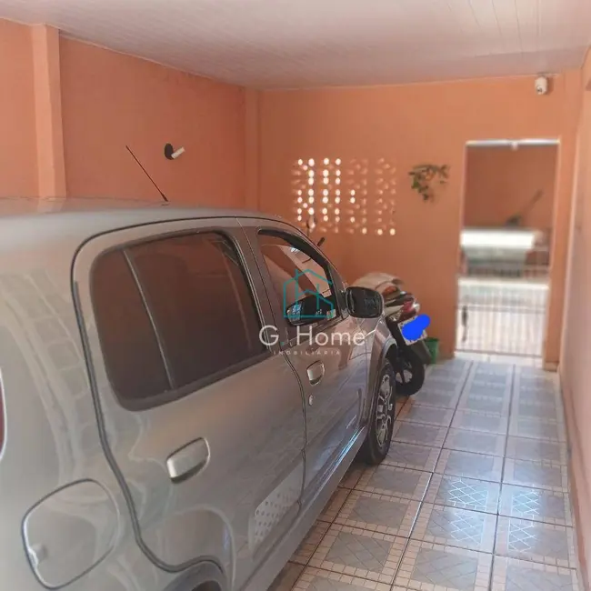 Casa com 2 quartos à venda, 200m2 em Eucaliptos, Londrina - PR - imagem 4 Foto 4 de Casa com 2 quartos à venda, 200m2 em Eucaliptos, Londrina - PR