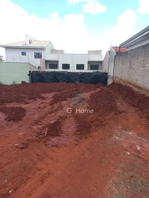 Foto 3 de Terreno / Lote à venda, 275m2 em Jardim Portal de Itamaracá, Londrina - PR