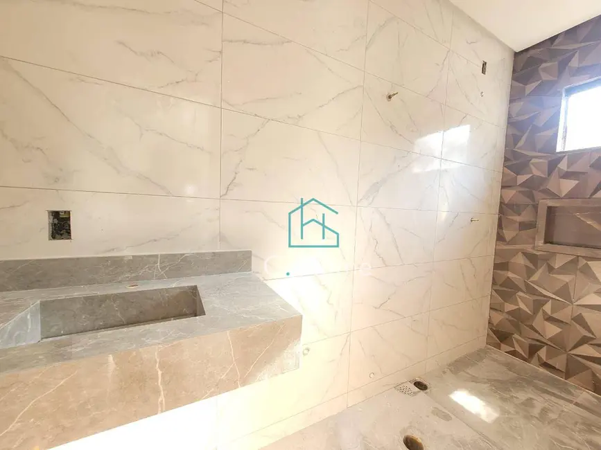 Casa com 3 quartos à venda, 151m2 em Leonor, Londrina - PR - imagem 8 Foto 8 de Casa com 3 quartos à venda, 151m2 em Leonor, Londrina - PR