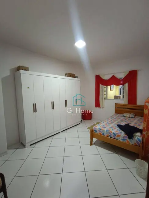 Casa com 3 quartos à venda, 262m2 em Leonor, Londrina - PR - imagem 6 Foto 6 de Casa com 3 quartos à venda, 262m2 em Leonor, Londrina - PR