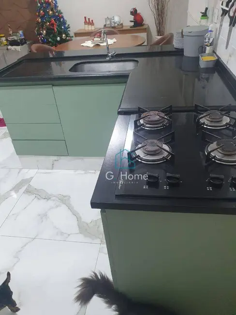 Casa com 3 quartos à venda, 125m2 em Jardim Continental, Londrina - PR - imagem 8 Foto 8 de Casa com 3 quartos à venda, 125m2 em Jardim Continental, Londrina - PR