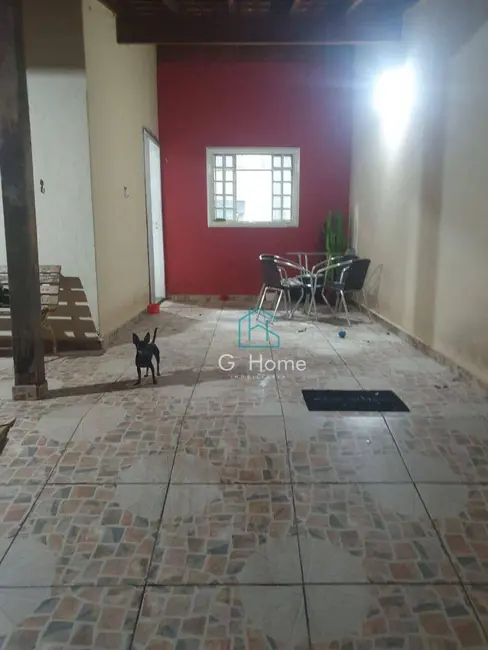 Casa com 3 quartos à venda, 125m2 em Jardim Continental, Londrina - PR - imagem 2 Foto 2 de Casa com 3 quartos à venda, 125m2 em Jardim Continental, Londrina - PR
