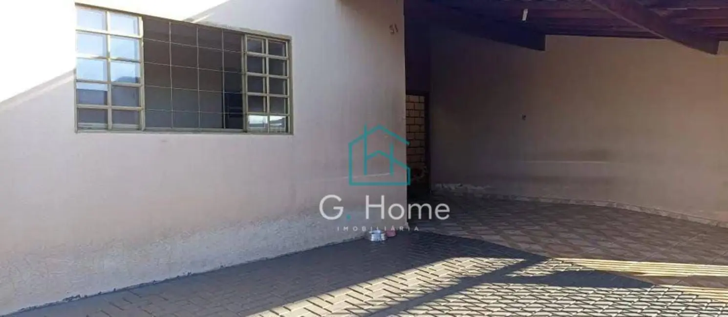 Casa com 3 quartos à venda, 198m2 em Conjunto Habitacional José Garcia Molina, Londrina - PR - imagem 4 Foto 4 de Casa com 3 quartos à venda, 198m2 em Conjunto Habitacional José Garcia Molina, Londrina - PR
