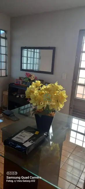 Casa com 3 quartos à venda, 276m2 em Conjunto Santa Rita 7, Londrina - PR - imagem 7 Foto 7 de Casa com 3 quartos à venda, 276m2 em Conjunto Santa Rita 7, Londrina - PR