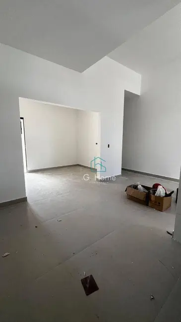 Casa com 2 quartos à venda, 125m2 em Conjunto Habitacional José Garcia Molina, Londrina - PR - imagem 3 Foto 3 de Casa com 2 quartos à venda, 125m2 em Conjunto Habitacional José Garcia Molina, Londrina - PR