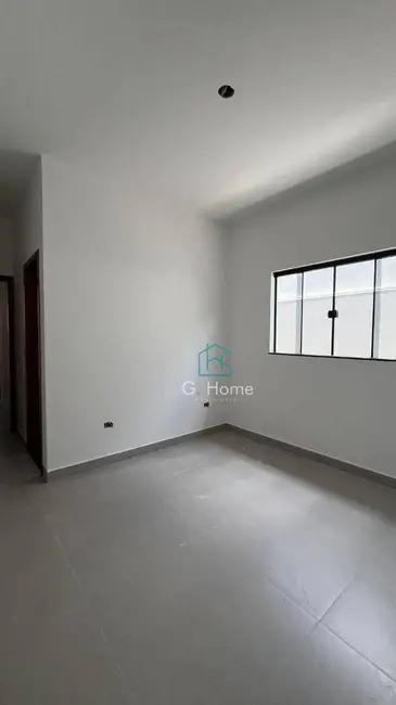 Casa com 2 quartos à venda, 125m2 em Conjunto Habitacional José Garcia Molina, Londrina - PR - imagem 5 Foto 5 de Casa com 2 quartos à venda, 125m2 em Conjunto Habitacional José Garcia Molina, Londrina - PR
