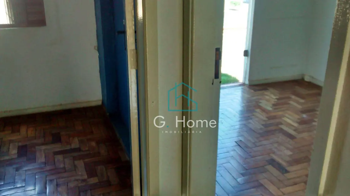Casa com 3 quartos à venda, 200m2 em Conjunto Parigot de Souza 1, Londrina - PR - imagem 6 Foto 6 de Casa com 3 quartos à venda, 200m2 em Conjunto Parigot de Souza 1, Londrina - PR
