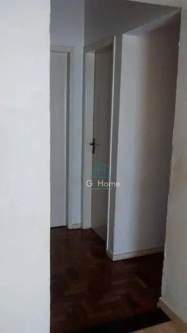 Casa com 3 quartos à venda, 200m2 em Conjunto Parigot de Souza 1, Londrina - PR - imagem 4 Foto 4 de Casa com 3 quartos à venda, 200m2 em Conjunto Parigot de Souza 1, Londrina - PR