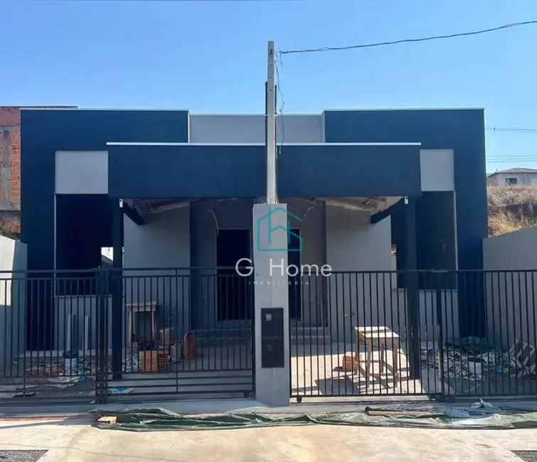 Casa com 3 quartos à venda, 135m2 em Londrina - PR - imagem 1 Foto 1 de Casa com 3 quartos à venda, 135m2 em Londrina - PR