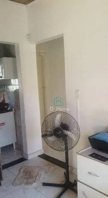 Casa com 2 quartos à venda, 250m2 em Jardim São Francisco de Assis, Londrina - PR - imagem 5 Foto 5 de Casa com 2 quartos à venda, 250m2 em Jardim São Francisco de Assis, Londrina - PR