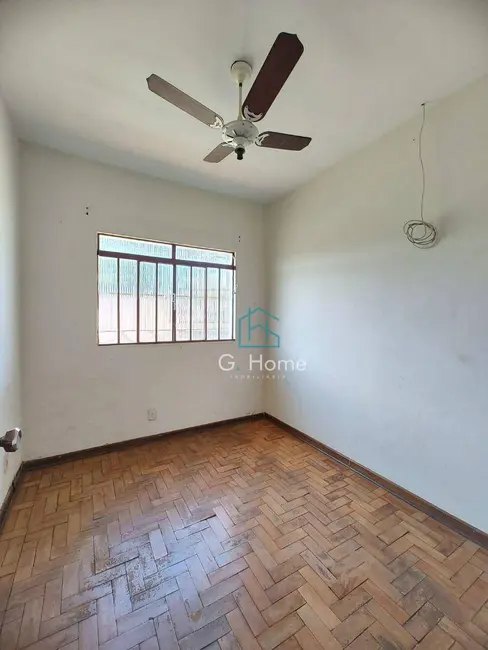 Casa com 3 quartos à venda, 553m2 em Califórnia, Londrina - PR - imagem 8 Foto 8 de Casa com 3 quartos à venda, 553m2 em Califórnia, Londrina - PR