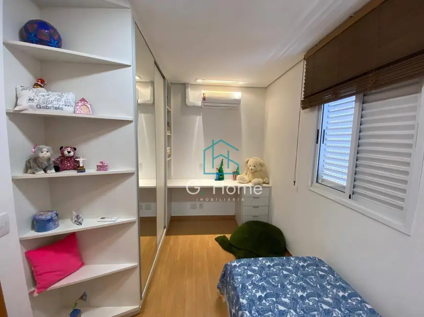 Apartamento com 2 quartos para alugar, 115m2 em Santa Rosa, Londrina - PR - imagem 9 Foto 9 de Apartamento com 2 quartos para alugar, 115m2 em Santa Rosa, Londrina - PR