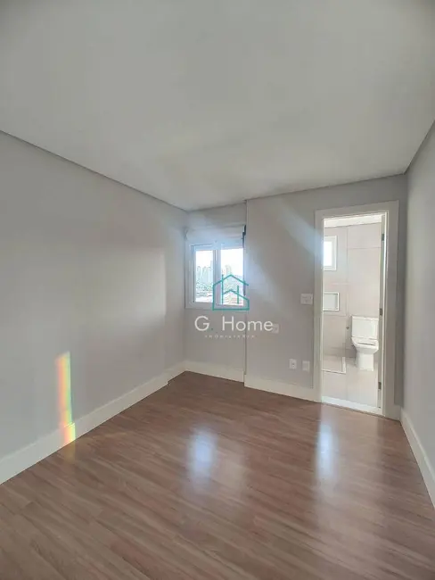 Foto 9 de Apartamento com 2 quartos à venda, 110m2 em Jardim Higienópolis, Londrina - PR