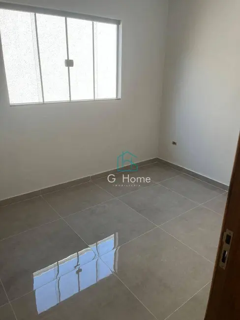 Casa com 3 quartos à venda, 150m2 em Colúmbia, Londrina - PR - imagem 6 Foto 6 de Casa com 3 quartos à venda, 150m2 em Colúmbia, Londrina - PR