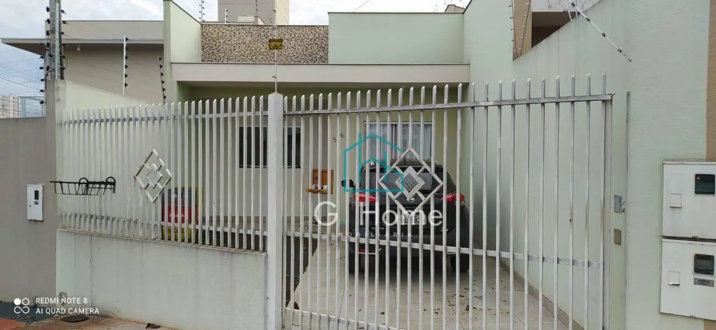 Casa com 3 quartos à venda, 125m2 em Coliseu, Londrina - PR - imagem 1 Foto 1 de Casa com 3 quartos à venda, 125m2 em Coliseu, Londrina - PR