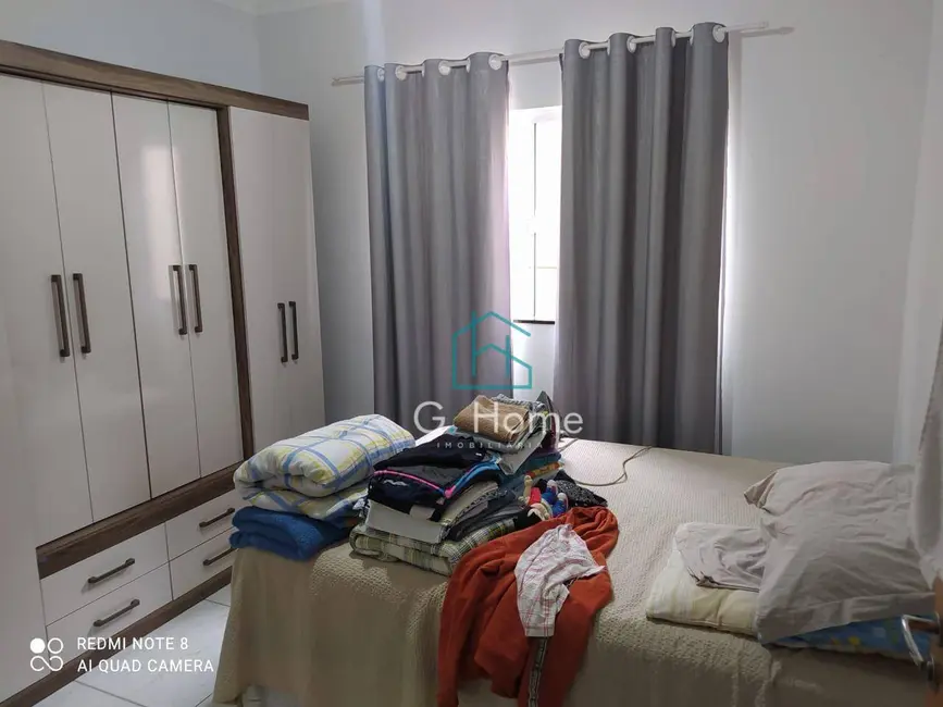 Casa com 3 quartos à venda, 125m2 em Coliseu, Londrina - PR - imagem 5 Foto 5 de Casa com 3 quartos à venda, 125m2 em Coliseu, Londrina - PR