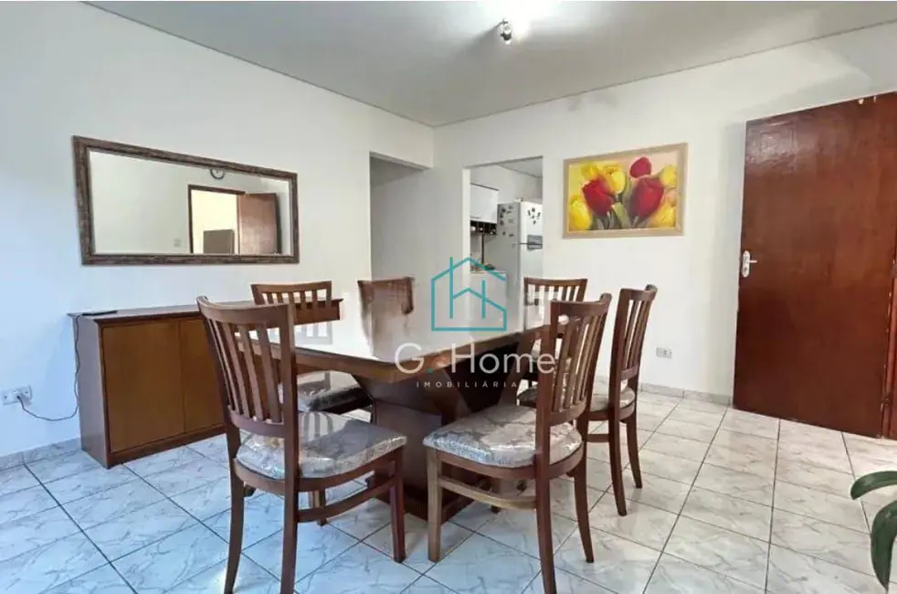 Casa com 3 quartos à venda, 300m2 em Santa Mônica, Londrina - PR - imagem 4 Foto 4 de Casa com 3 quartos à venda, 300m2 em Santa Mônica, Londrina - PR