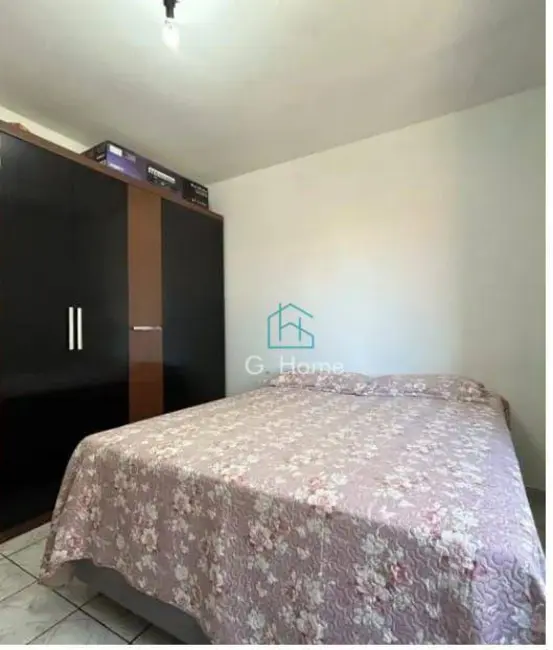 Casa com 3 quartos à venda, 300m2 em Santa Mônica, Londrina - PR - imagem 9 Foto 9 de Casa com 3 quartos à venda, 300m2 em Santa Mônica, Londrina - PR