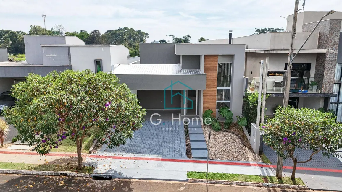 Casa de Condomínio com 3 quartos à venda, 250m2 em Londrina - PR - imagem 2 Foto 2 de Casa de Condomínio com 3 quartos à venda, 250m2 em Londrina - PR
