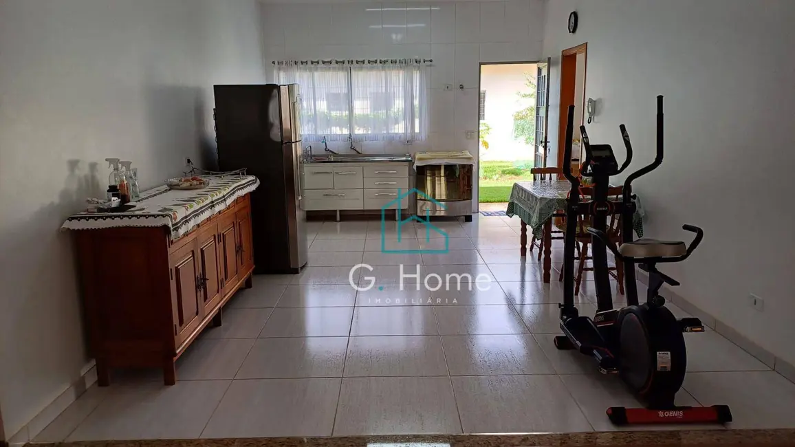 Casa com 4 quartos à venda, 500m2 em Mediterrâneo, Londrina - PR - imagem 7 Foto 7 de Casa com 4 quartos à venda, 500m2 em Mediterrâneo, Londrina - PR