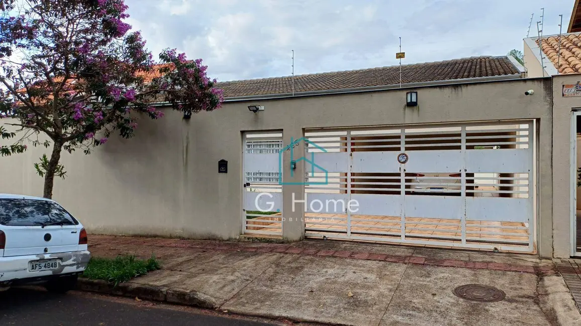 Casa com 4 quartos à venda, 500m2 em Mediterrâneo, Londrina - PR - imagem 1 Foto 1 de Casa com 4 quartos à venda, 500m2 em Mediterrâneo, Londrina - PR