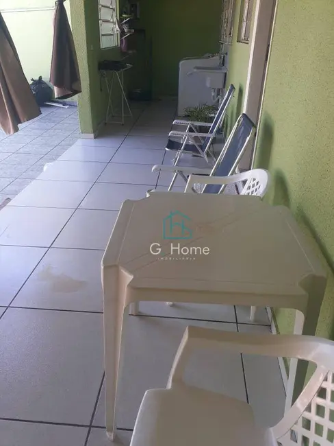 Casa com 1 quarto à venda, 250m2 em Jardim Planalto, Londrina - PR - imagem 9 Foto 9 de Casa com 1 quarto à venda, 250m2 em Jardim Planalto, Londrina - PR