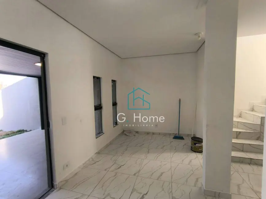 Foto 5 de Casa com 2 quartos à venda, 135m2 em Jardim Tókio, Londrina - PR