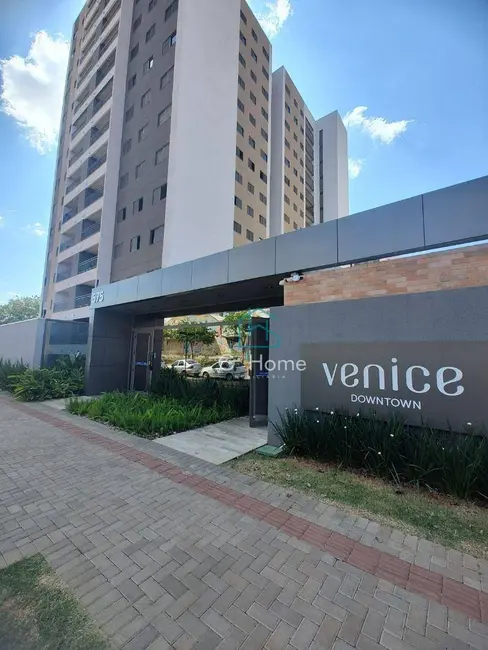 Foto 1 de Apartamento com 2 quartos para alugar, 104m2 em Centro, Londrina - PR