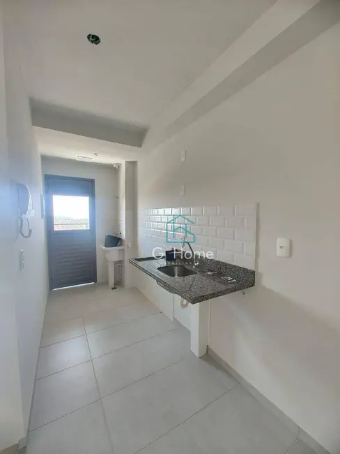Foto 4 de Apartamento com 2 quartos para alugar, 104m2 em Centro, Londrina - PR