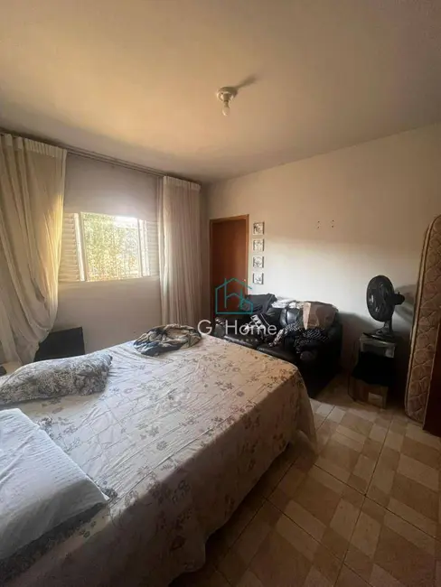 Foto 4 de Casa com 5 quartos à venda, 681m2 em Califórnia, Londrina - PR