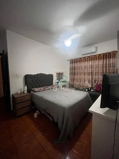 Foto 9 de Casa com 5 quartos à venda, 681m2 em Califórnia, Londrina - PR