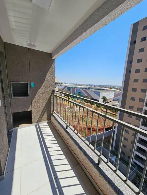 Foto 4 de Apartamento com 3 quartos para alugar, 105m2 em Centro, Londrina - PR