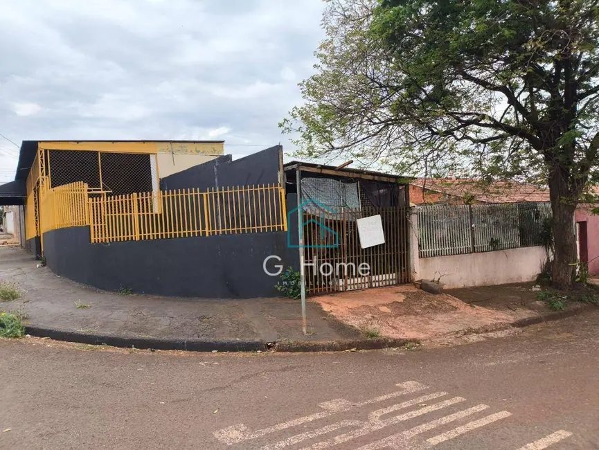 Foto 8 de Casa com 2 quartos à venda, 294m2 em Conjunto Farid Libos, Londrina - PR