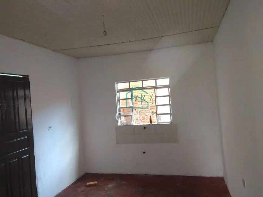 Foto 3 de Casa com 2 quartos à venda, 294m2 em Conjunto Farid Libos, Londrina - PR