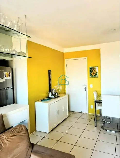 Foto 3 de Apartamento com 3 quartos à venda, 80m2 em Aurora, Londrina - PR