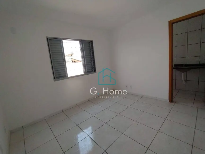 Casa com 3 quartos à venda, 135m2 em Conjunto Farid Libos, Londrina - PR - imagem 9 Foto 9 de Casa com 3 quartos à venda, 135m2 em Conjunto Farid Libos, Londrina - PR