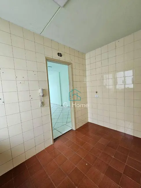 Apartamento com 2 quartos à venda, 85m2 em Centro, Londrina - PR - imagem 9 Foto 9 de Apartamento com 2 quartos à venda, 85m2 em Centro, Londrina - PR