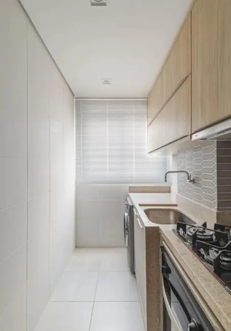 Apartamento com 2 quartos à venda, 48m2 em Londrina - PR - imagem 5 Foto 5 de Apartamento com 2 quartos à venda, 48m2 em Londrina - PR