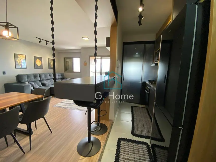 Apartamento com 2 quartos à venda, 75m2 em Vila Santa Terezinha, Londrina - PR - imagem 8 Foto 8 de Apartamento com 2 quartos à venda, 75m2 em Vila Santa Terezinha, Londrina - PR